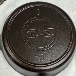 Griswold Cast Iron Skillet vintage